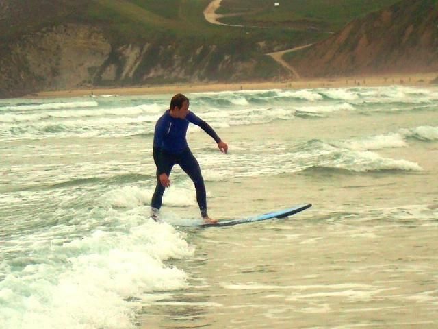 Primeros logros elementsurf surfcamp cantabria 