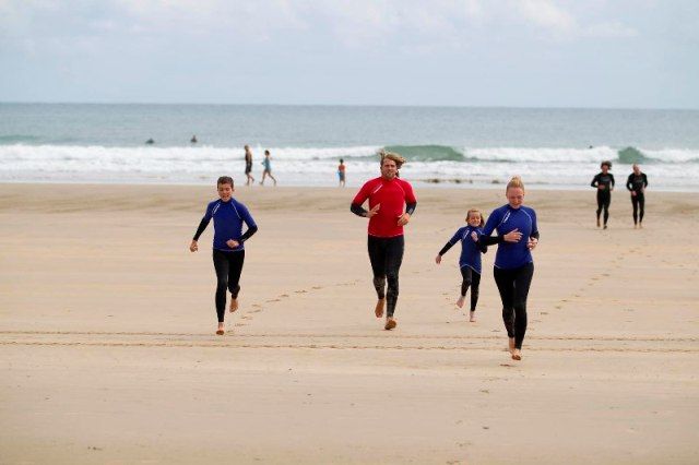 calentamiento elementsurf surfcamp cantabria