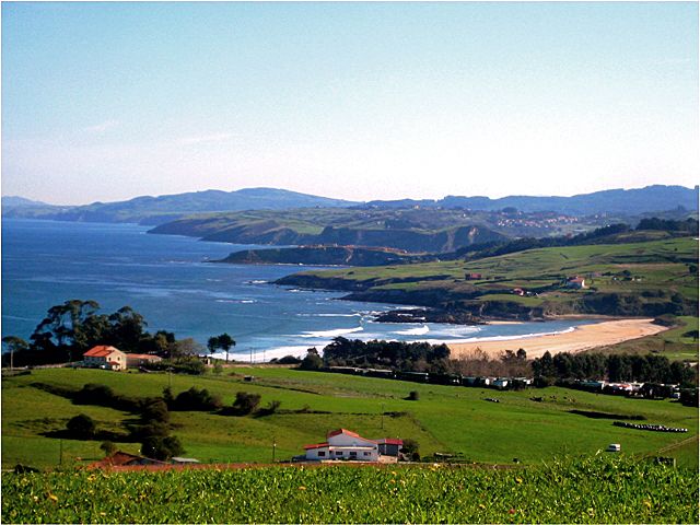 Vista de la ubicación  elementsurf surfcamp cantabria